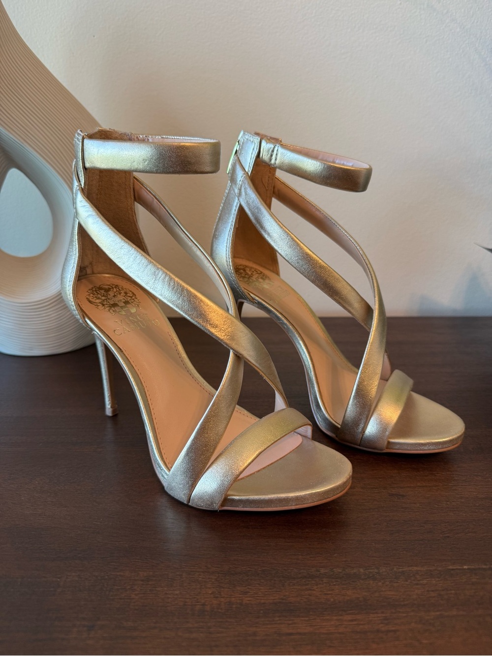 NEW Vince Camuto Devinhara Gold Strappy Ankle Stiletto heels Women's size 6